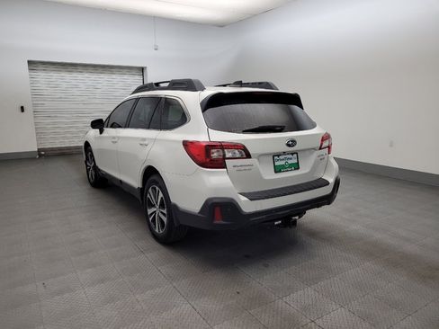 Used 2019 Subaru Outback 3.6R Limited w/ Popular Package #2 AWD/4WD image 5