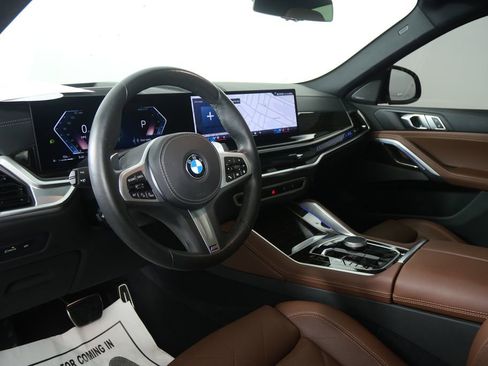 Used 2025 BMW X6 xDrive40i image 12