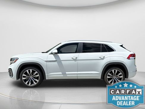 Used 2021 Volkswagen Atlas Cross Sport SEL R-Line FWD image 2