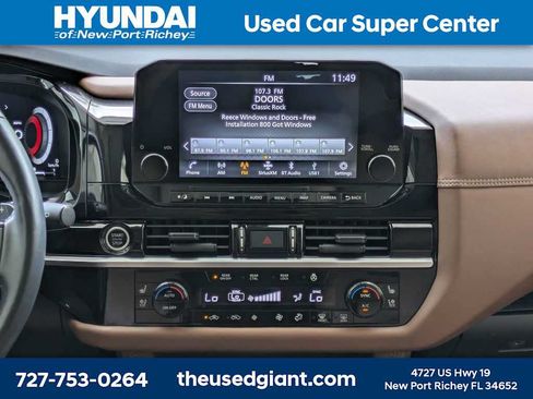 Used 2024 Nissan Pathfinder Platinum FWD image 25