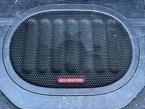 Used 2021 Jeep Wrangler Sport image 18