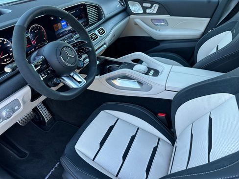 New 2026 Mercedes-Benz GLE 53 AMG 4MATIC Coupe image 10