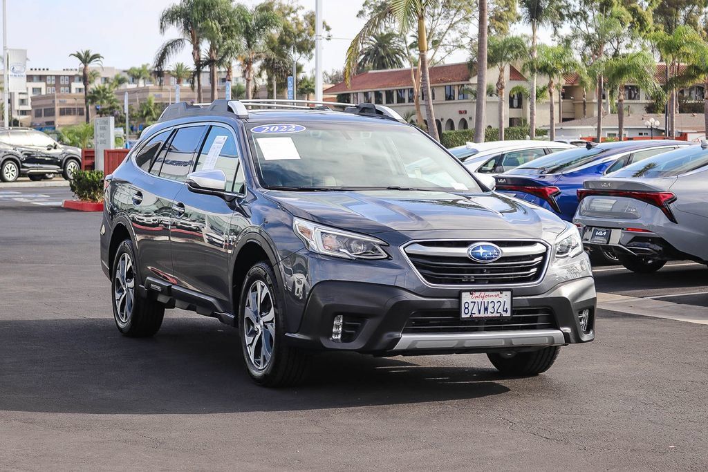 Certified 2022 Subaru Outback Touring XT AWD/4WD image 3