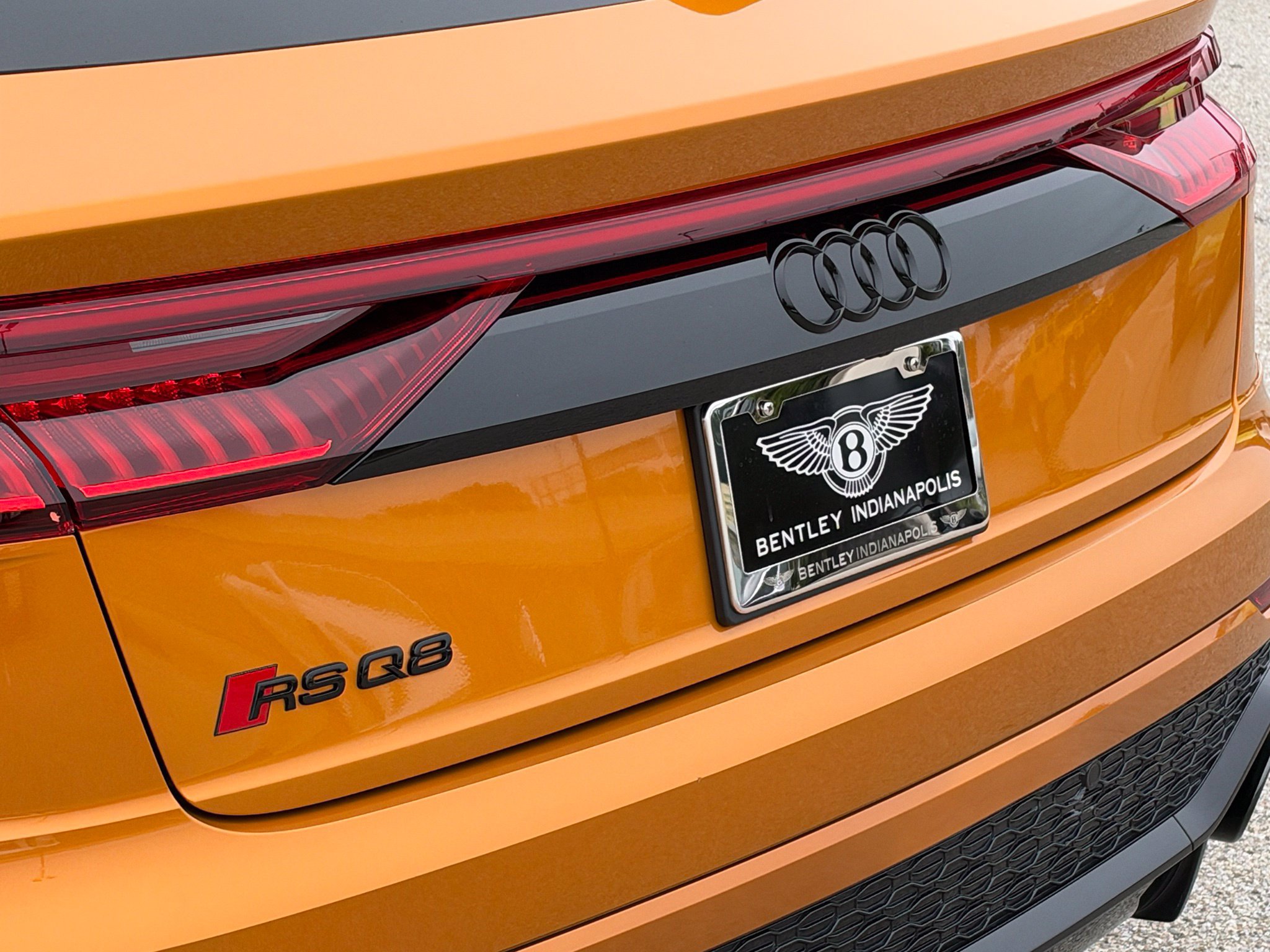 Used 2024 Audi RS Q8 w/ Black Optic Package AWD/4WD image 13