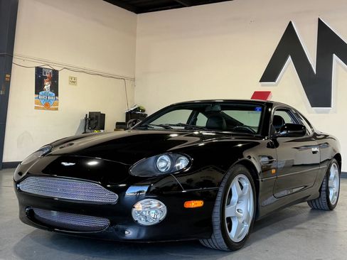 Used 2002 Aston Martin DB7 Vantage RWD image 1