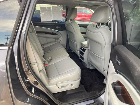 Used 2017 Acura MDX w/ Technology Package AWD/4WD image 16