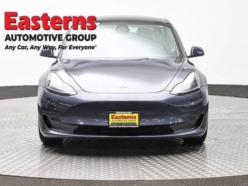 Used 2023 Tesla Model 3 Standard Range RWD image 2