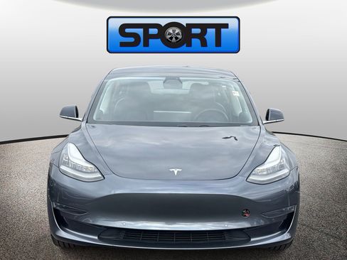 Used 2019 Tesla Model 3 Standard Range image 22