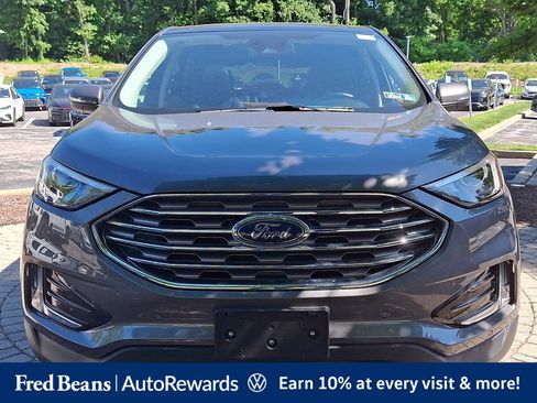 Used 2024 Ford Edge Titanium AWD/4WD image 2