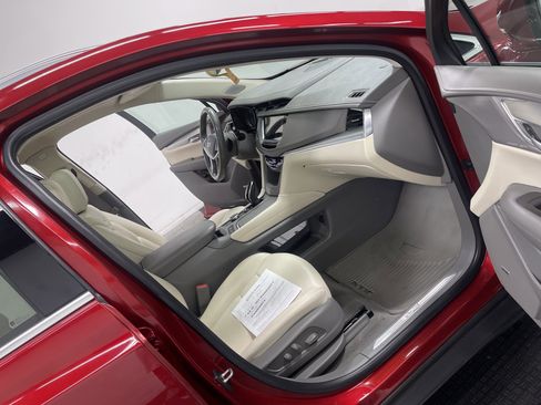 Used 2021 Cadillac XT5 Premium Luxury FWD image 26