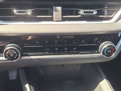 New 2026 Chevrolet Equinox LT w/ Midnight Edition image 27