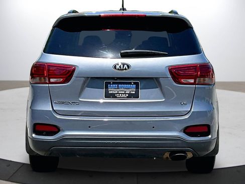 Used 2020 Kia Sorento S AWD/4WD image 8