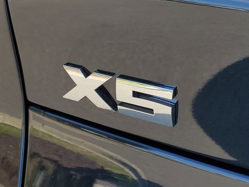 New 2026 BMW X5 M60i image 31