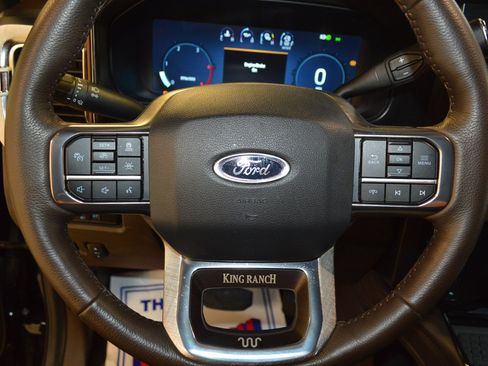 Used 2024 Ford F250 King Ranch w/ Chrome Package AWD/4WD image 18