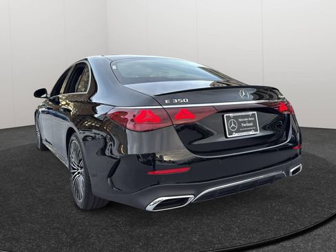 New 2026 Mercedes-Benz E 350 4MATIC Sedan image 5