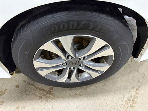 Used 2013 Honda Accord LX image 17