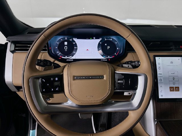 New 2026 Land Rover Range Rover Long Wheelbase SE AWD/4WD image 12