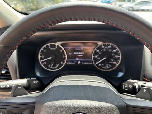Used 2025 Nissan Rogue SV AWD/4WD image 23