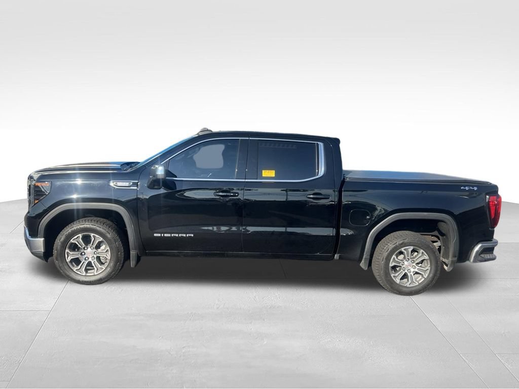 Used 2024 GMC Sierra 1500 SLE w/ Preferred Package AWD/4WD image 3