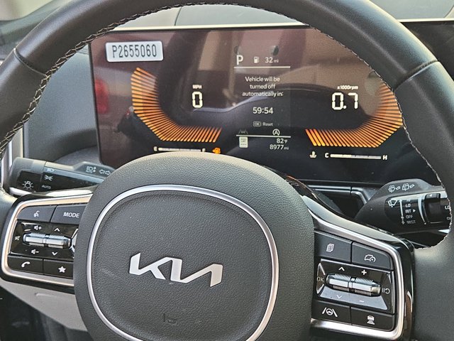 Used 2025 Kia Sorento S w/ Panoramic Sunroof Package FWD image 23