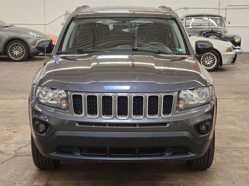 Used 2017 Jeep Compass Sport AWD/4WD image 14