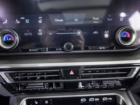 Used 2024 Lexus TX 350 AWD w/ Captains Chair Package image 32