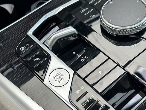 New 2026 BMW X6 xDrive40i image 25