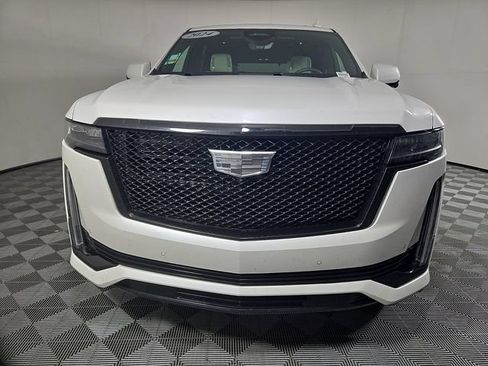 Certified 2024 Cadillac Escalade Sport w/ Touring Package AWD/4WD image 3