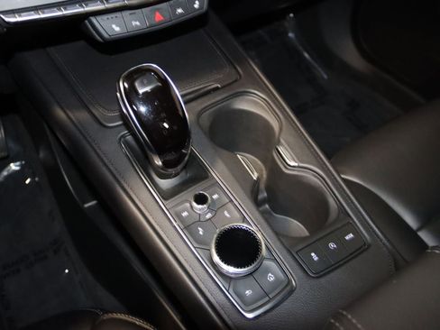 Used 2023 Cadillac XT4 Premium Luxury AWD/4WD image 45