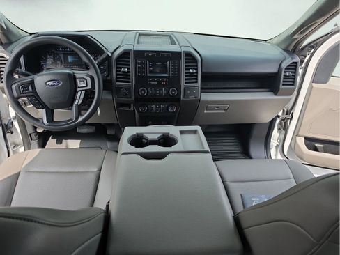 Used 2022 Ford F250 XL w/ Power Equipment Group AWD/4WD image 17