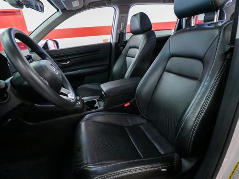 Used 2023 Honda CR-V EX image 12