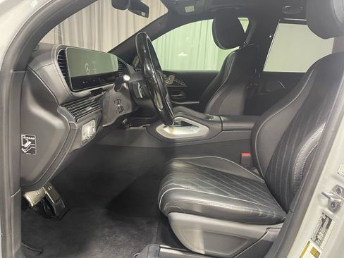 Certified 2024 Mercedes-Benz Maybach GLS 600 4MATIC image 19