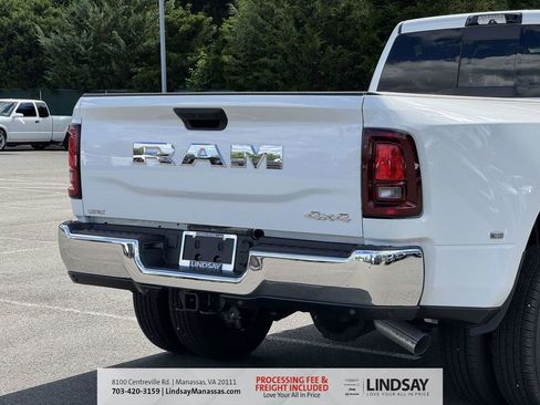 New 2026 RAM 3500 Tradesman AWD/4WD image 9