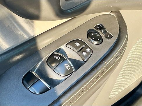 Used 2019 Nissan Murano SL w/ SL Technology Package image 18