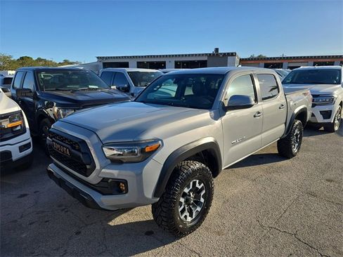 Used 2020 Toyota Tacoma TRD Off-Road image 26