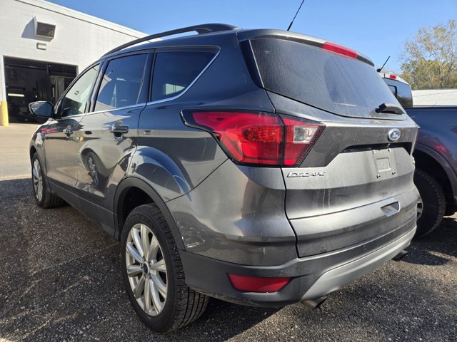 Used 2019 Ford Escape SEL FWD image 3
