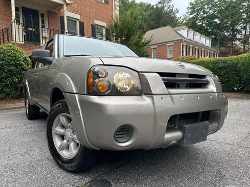Used 2003 Nissan Frontier XE RWD image 6