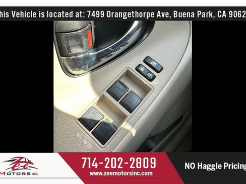 Used 2010 Toyota Camry XLE FWD image 37