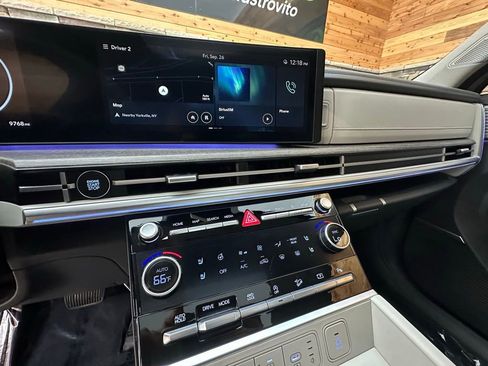 Used 2024 Hyundai Santa Fe Limited image 18