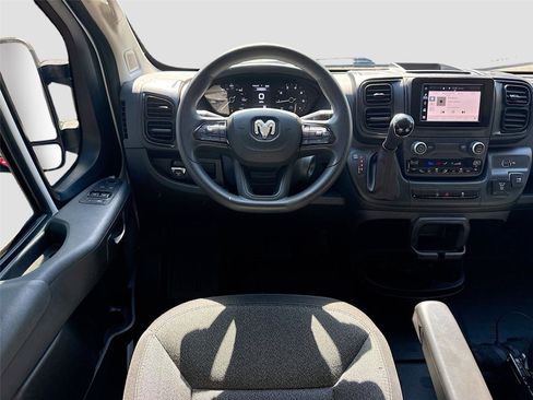 Used 2024 RAM ProMaster 1500 w/ Convenience Group image 3