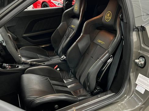 Used 2021 Lotus Evora image 36