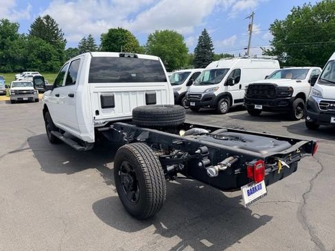 Used 2025 RAM 3500 Tradesman w/ Safety Group AWD/4WD image 19