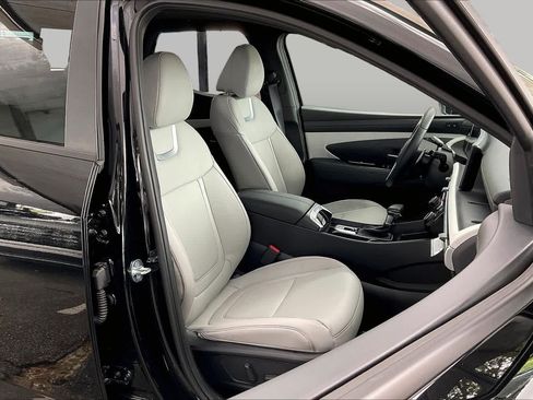 Used 2026 Hyundai Santa Cruz Limited AWD/4WD image 9