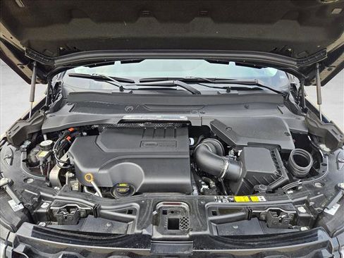 Certified 2025 Land Rover Discovery Sport S AWD/4WD image 21