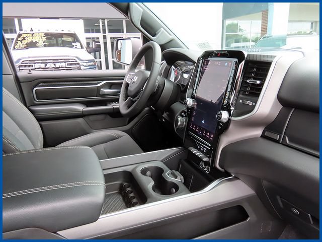 Used 2026 RAM 1500 Big Horn AWD/4WD image 9