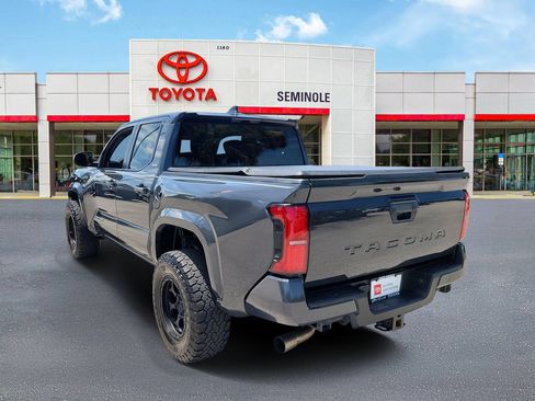 Used 2024 Toyota Tacoma SR5 RWD image 4