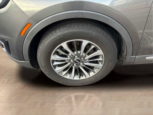 Used 2019 Lincoln Nautilus Select image 31