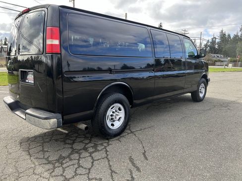 Used 2009 Chevrolet Express 3500 LS w/ Power Package image 5