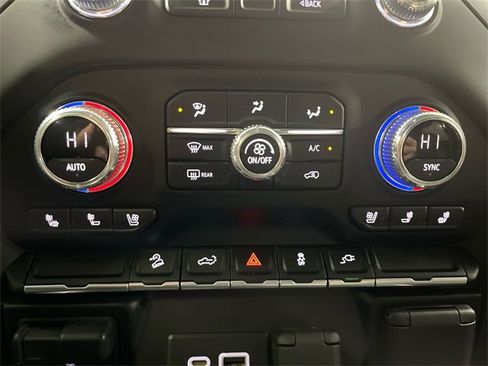 Used 2022 GMC Sierra 1500 AT4 w/ AT4 Preferred Package image 19
