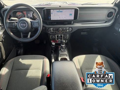 Used 2024 Jeep Wrangler Unlimited Rubicon image 18